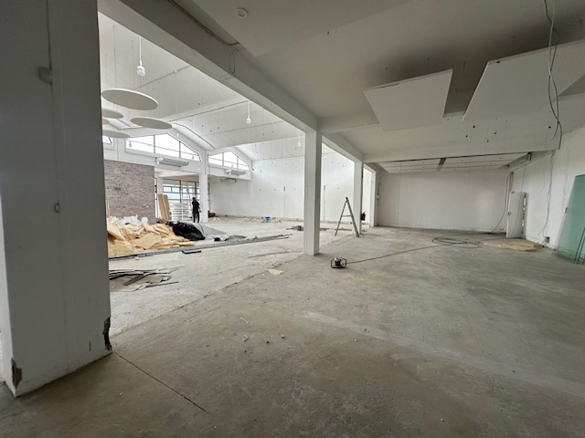 To Let commercial Property for Rent in Maitland Western Cape